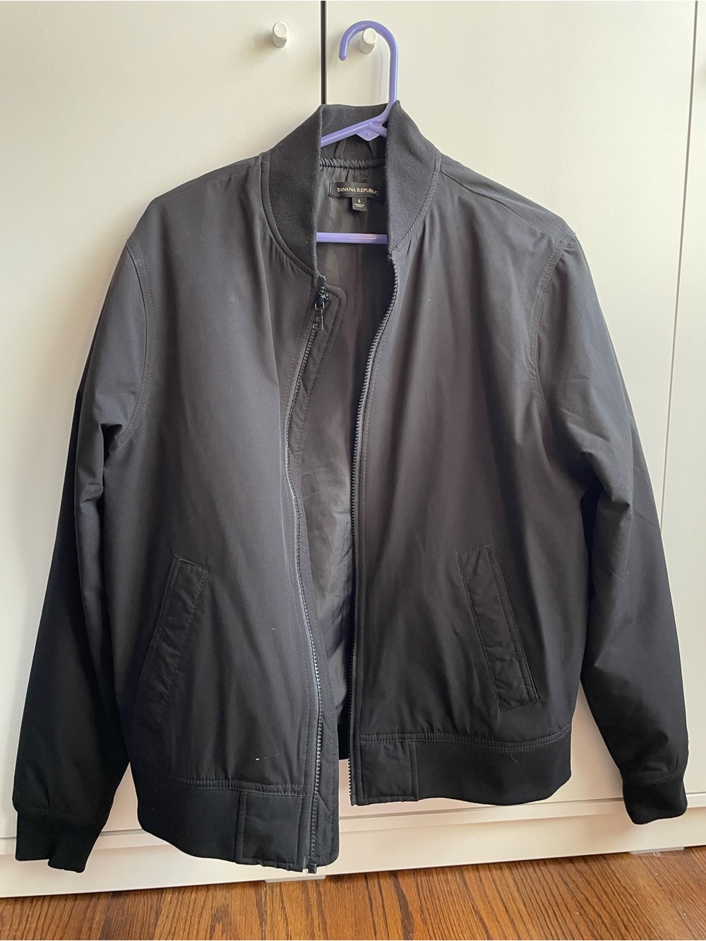 Banana Republic Men's Black Zip-Front Bomber Jacket